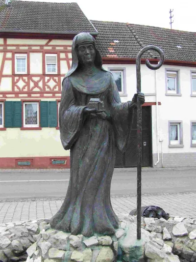Santa Léoba (Lioba)
