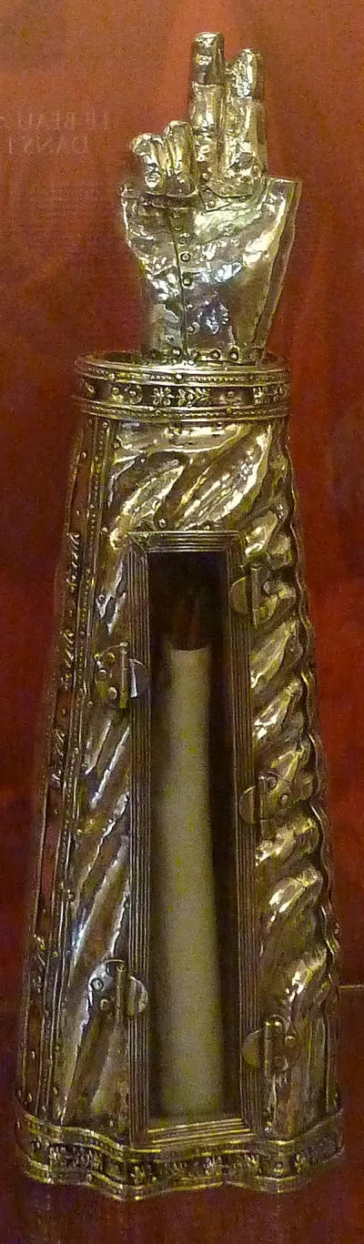 Braço-relicário de São Maudeto