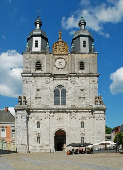 Basílica de Saint-Hubert